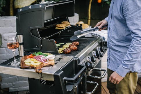 Газовый гриль Broil King Регал 490 (Regal 490), чёрный