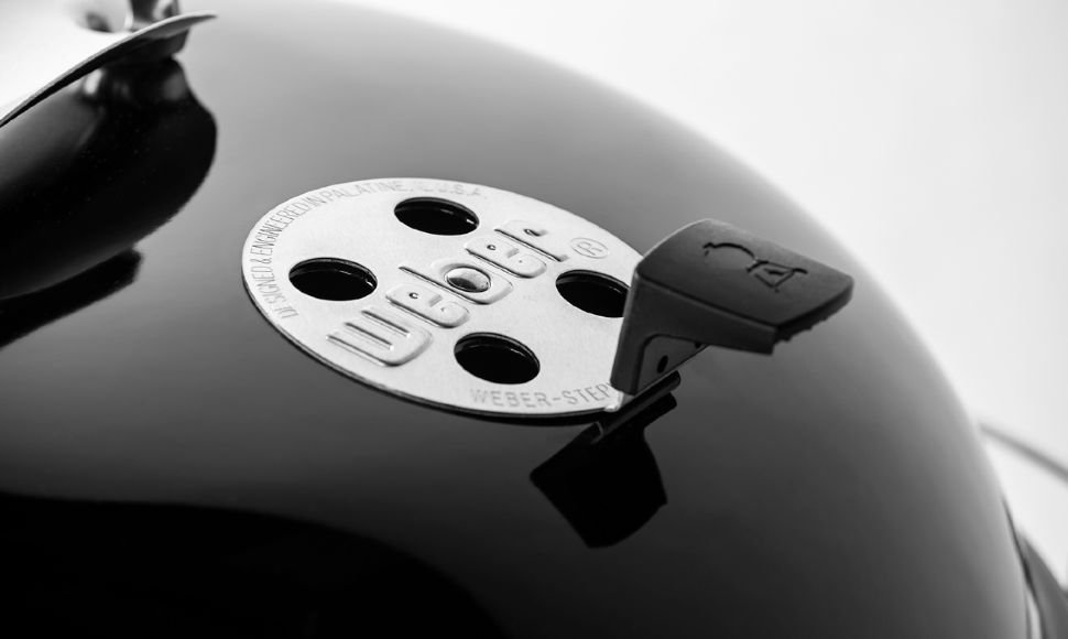 Угольный гриль Weber Master-Touch GBS E-5750, чёрный в Краснодаре в Краснодаре